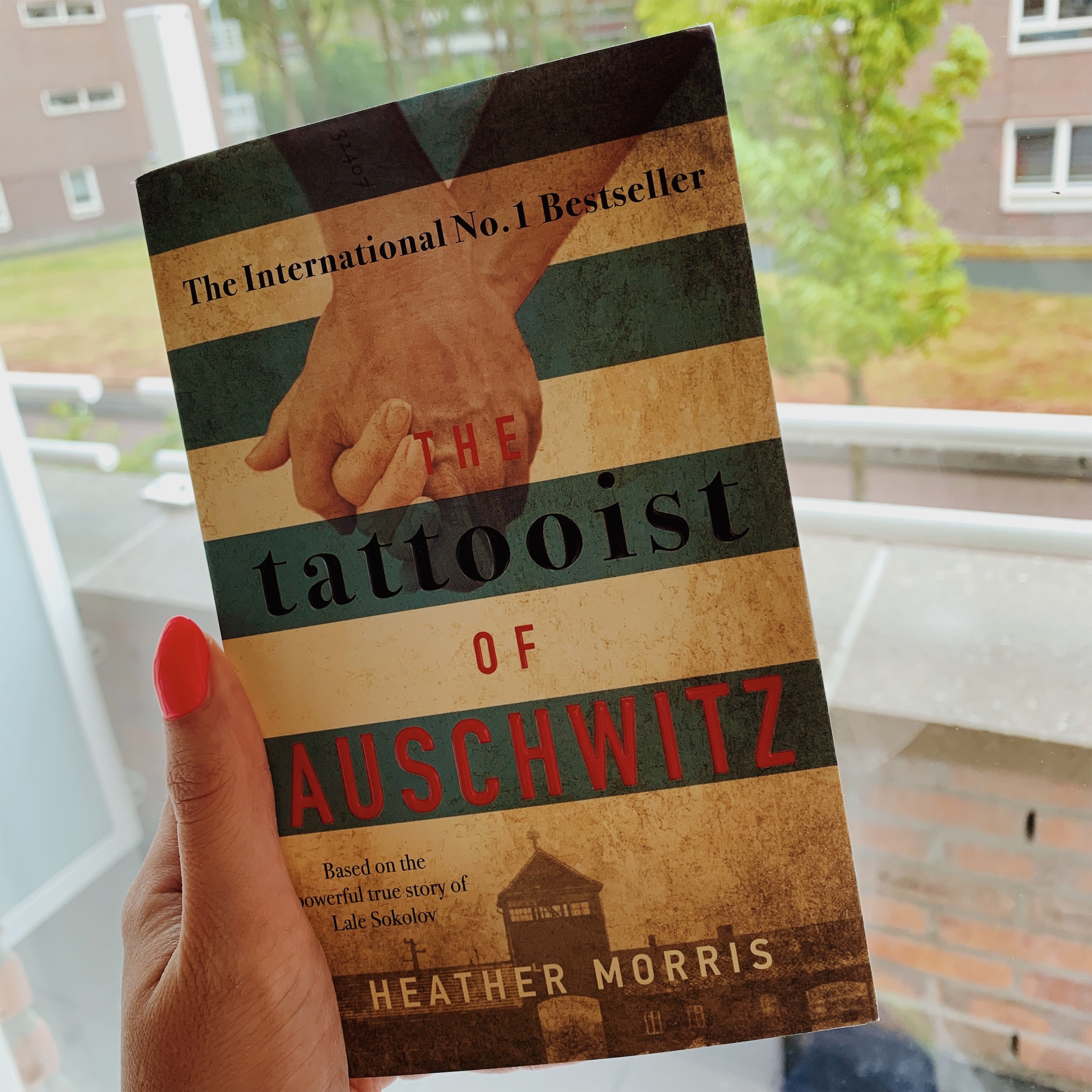 Review: The tattooist of Auschwitz – Heather Morris